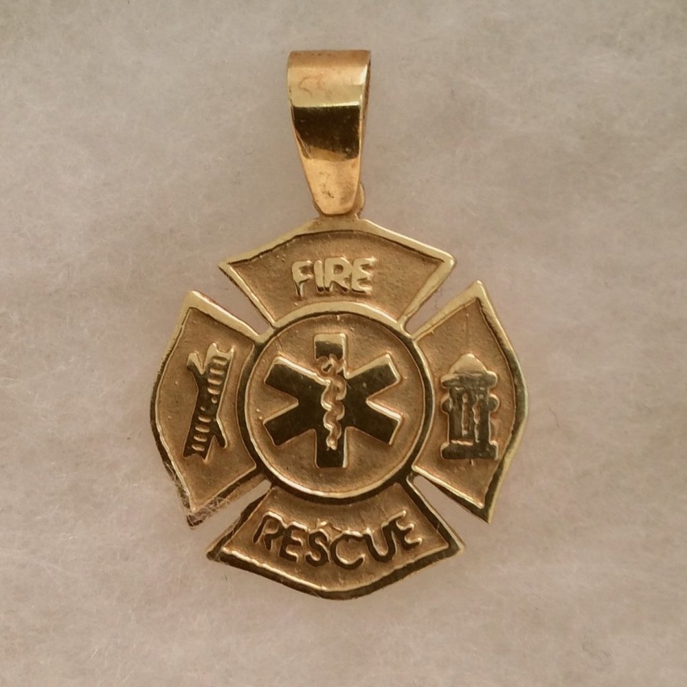 14k Gold Fire Resue with Cadieus symbol Maltese Cross Pendant - Picture 3 of 11